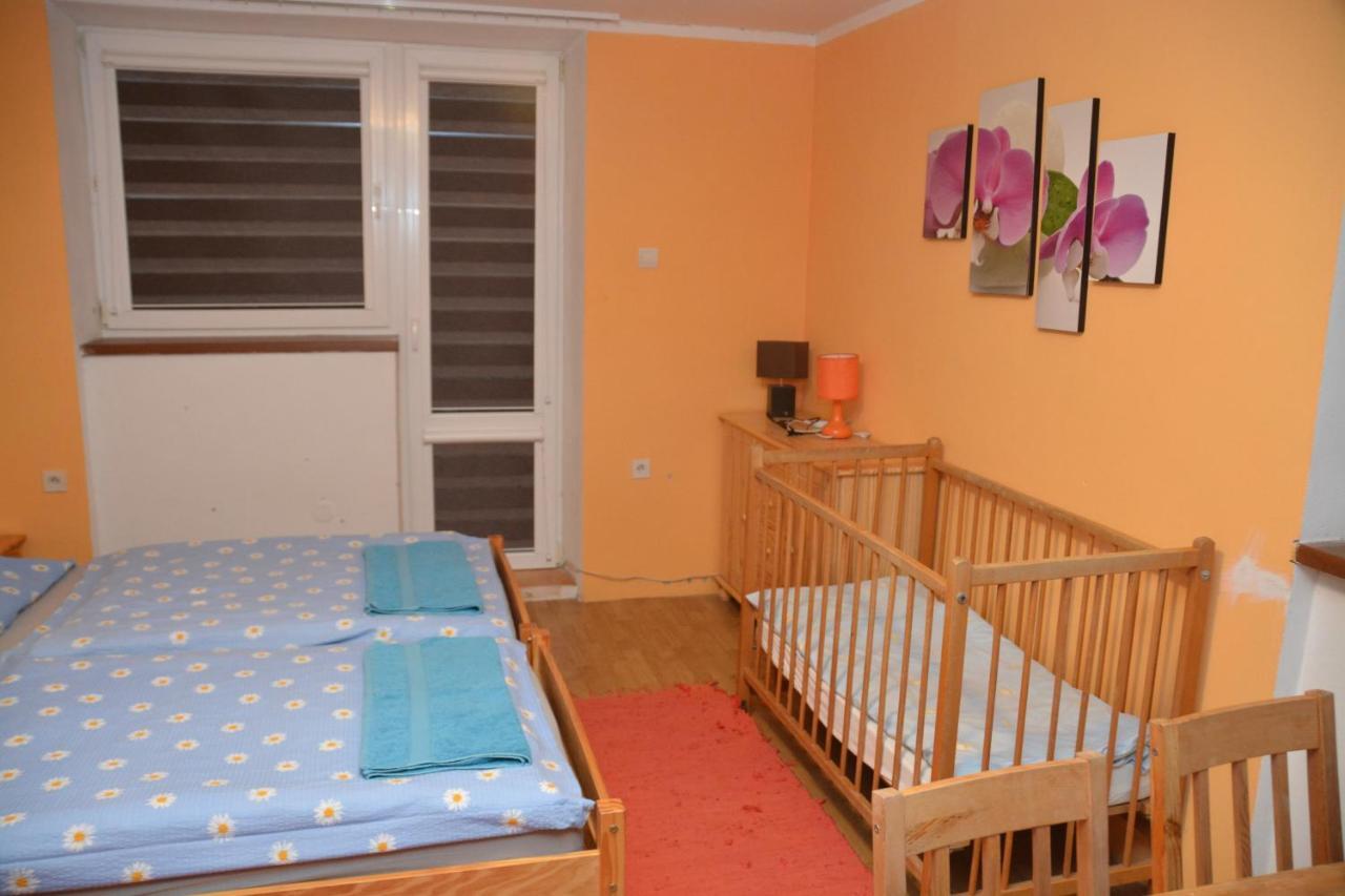 Privat Alexandra Appartement Liptovský Mikuláš Buitenkant foto