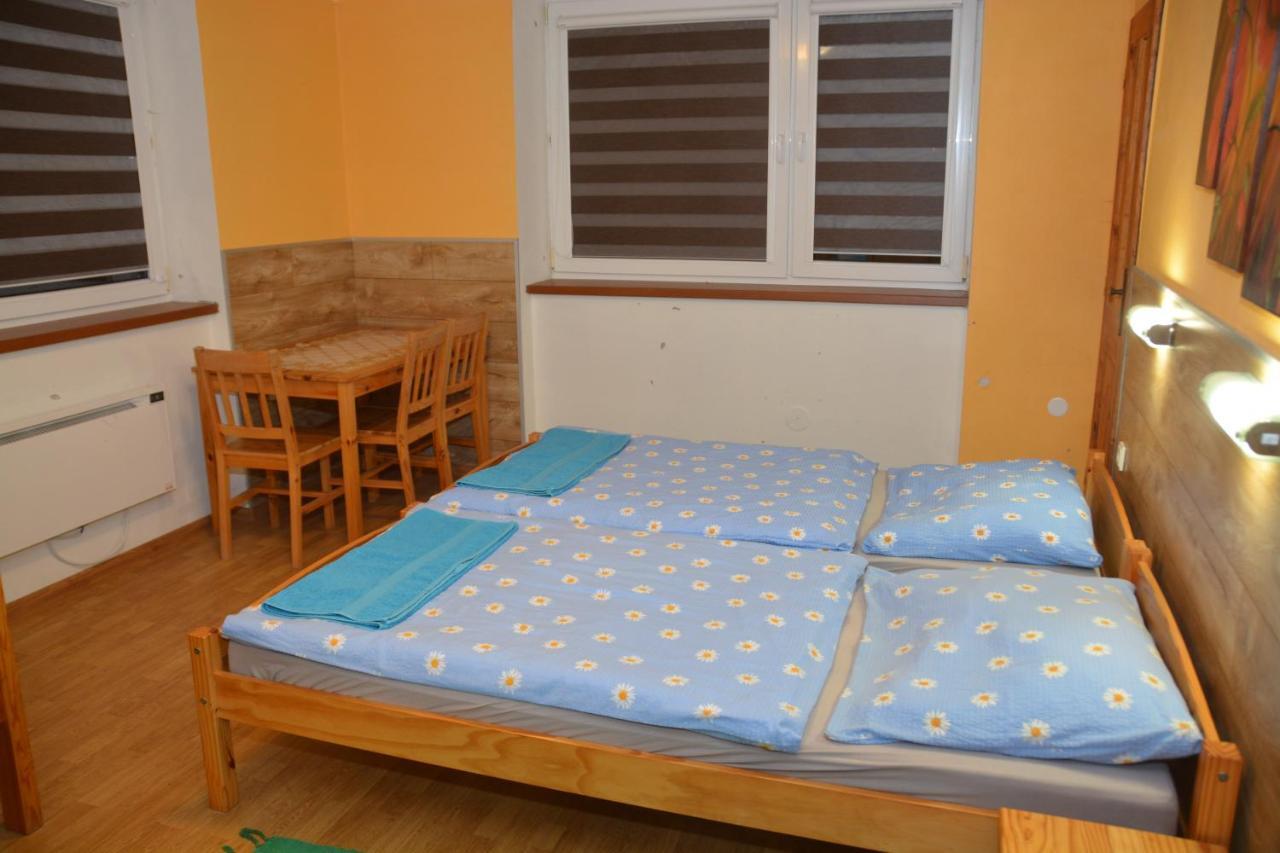 Privat Alexandra Appartement Liptovský Mikuláš Buitenkant foto
