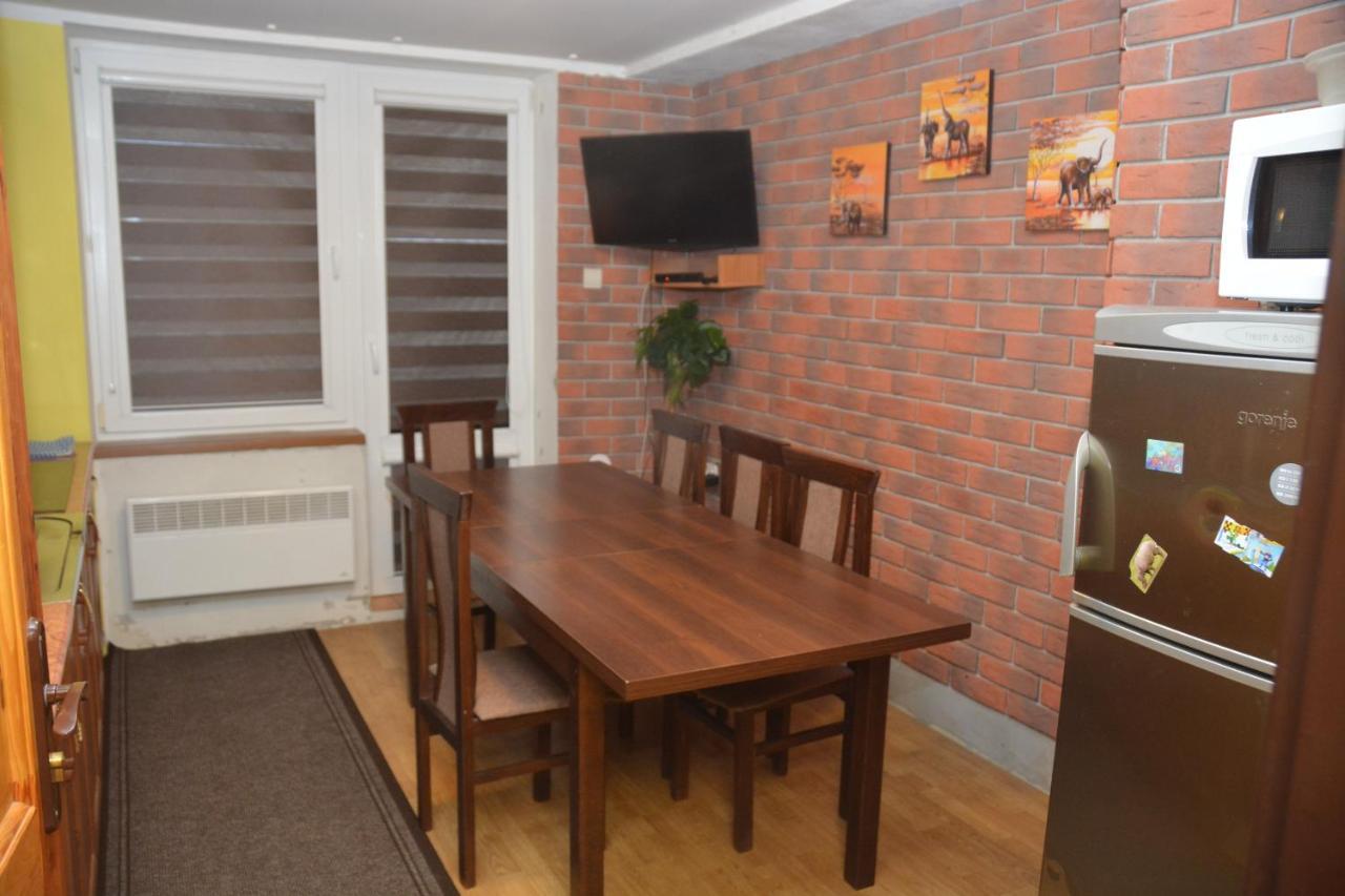 Privat Alexandra Appartement Liptovský Mikuláš Buitenkant foto